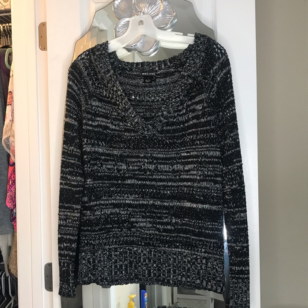 Knit sweater